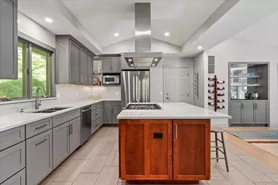 1425 Laurelwood Drive, Laurel, NY 11948 - Photo 14