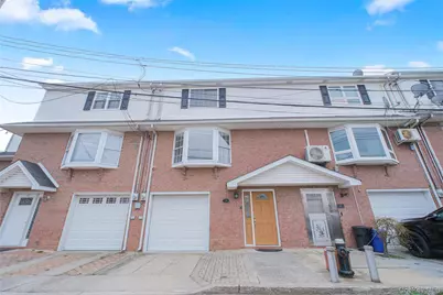 14 Ragazzi Ln, New York, NY 10305 - Photo 2