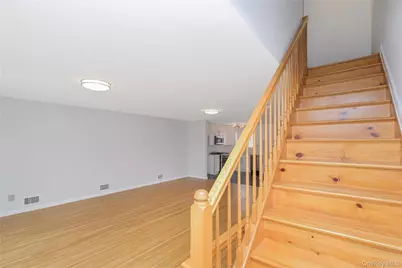 14 Ragazzi Ln, New York, NY 10305 - Photo 6