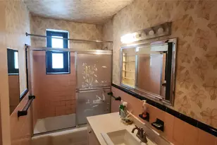 90-08 32nd Ave, East Elmhurst, NY 11369 - Photo 6