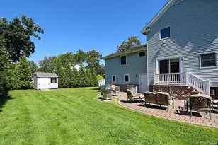 15 Hedgerow Ln, Commack, NY 11725 - Photo 26