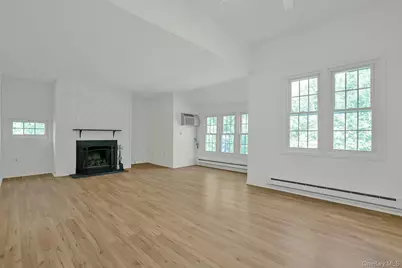 204 Holly Stream Court, Brewster, NY 10509 - Photo 2