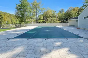 204 Holly Stream Ct, Brewster, NY 10509 - Photo 16