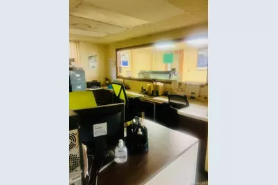 10922 Myrtle Avenue, Richmond Hill, NY 11418 - Photo 6