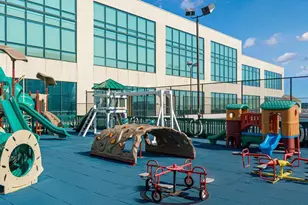 10 City Pl, White Plains, NY 10601 - Photo 32