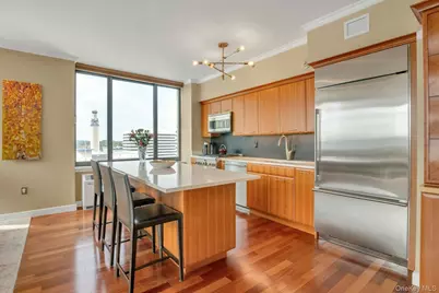 10 City Place #16D, White Plains, NY 10601 - Photo 6