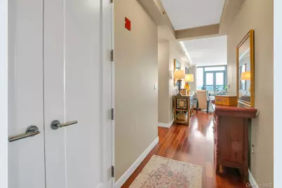 10 City Place #16D, White Plains, NY 10601 - Photo 2