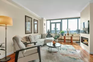 10 City Pl, White Plains, NY 10601 - Photo 4