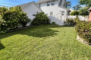 5 Lawrence Ave, Lynbrook, NY 11563 - Photo 18