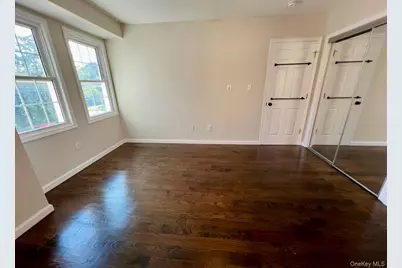 5 Lawrence Avenue, Lynbrook, NY 11563 - Photo 12