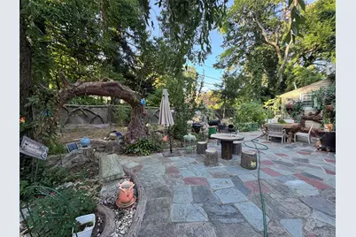 16 Ascot Ridge Road, Great Neck, NY 11021 - Photo 6