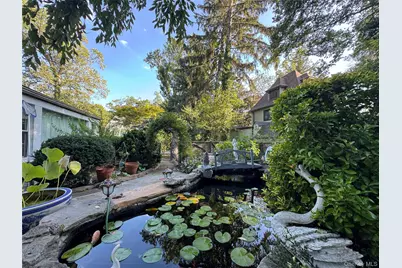 16 Ascot Ridge Road, Great Neck, NY 11021 - Photo 4