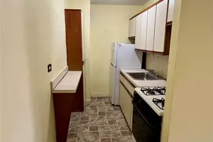 86-29 155th Ave, Howard Beach, NY 11414 - Photo 8