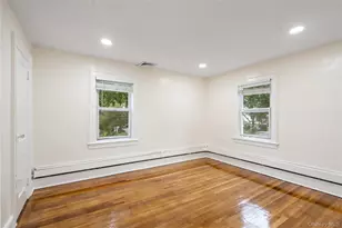 224 Bryant Ave, Floral Park, NY 11001 - Photo 16