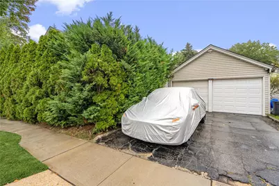 224 Bryant Avenue, Floral Park, NY 11001 - Photo 20