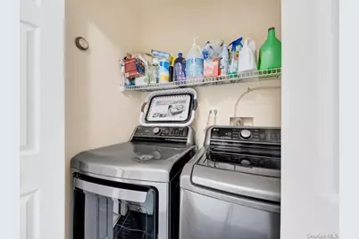 114 Beacon Lane, Bronx, NY 10473 - Photo 12