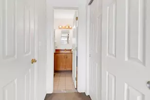 114 Beacon Ln, Bronx, NY 10473 - Photo 10