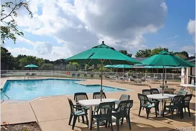 38B Village Circle S, Manorville, NY 11949 - Photo 24