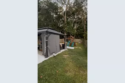 12 Croton Street, Melville, NY 11747 - Photo 16