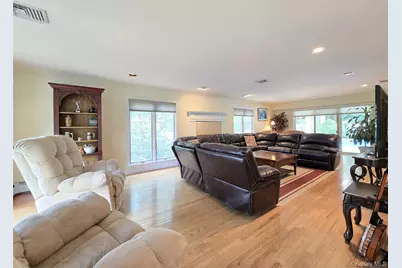 21 Durham Place, Lake Grove, NY 11755 - Photo 26