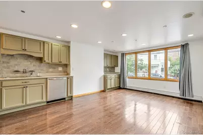 21-05 33rd Avenue, Astoria, NY 11106 - Photo 18