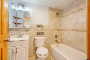 21-05 33rd Ave, Astoria, NY 11106 - Photo 8