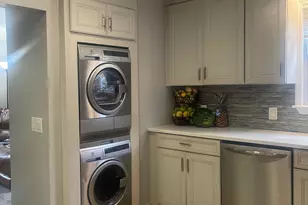 147 Chase Ave, Yonkers, NY 10703 - Photo 8