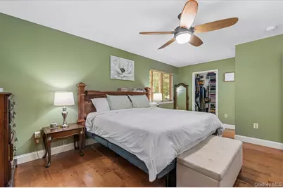 101 Plymouth Avenue, Patchogue, NY 11772 - Photo 12