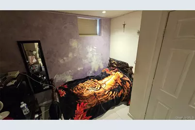 65-19 Dieterle Crescent, Rego Park, NY 11374 - Photo 26