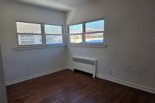 65-19 Dieterle Crescent, Rego Park, NY 11374 - Photo 12