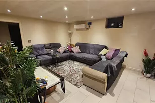 65-19 Dieterle Crescent, Rego Park, NY 11374 - Photo 22