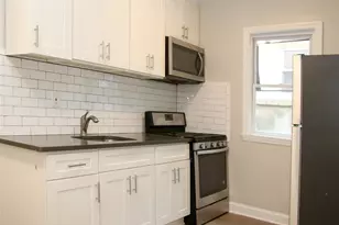 104-07 177th St, Jamaica, NY 11433 - Photo 14