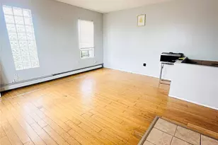 9202 Avenue K, Brooklyn, NY 11236 - Photo 2