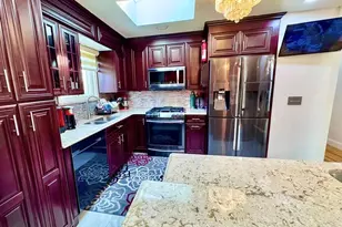 62 Walnut Rd, Inwood, NY 11096 - Photo 10