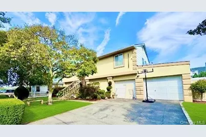 62 Walnut Road, Inwood, NY 11096 - Photo 2