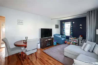 71-21 252 Street #191A, Bellerose, NY 11426 - Photo 4