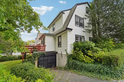 115 Morsemere Avenue, Yonkers, NY 10703 - Photo 42