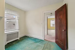 115 Morsemere Ave, Yonkers, NY 10703 - Photo 24