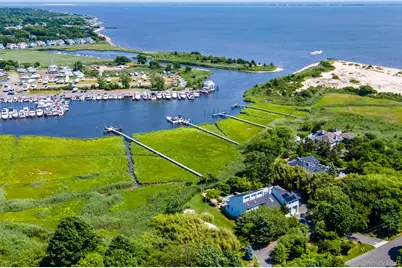 333 Roe Avenue, Patchogue, NY 11772 - Photo 48