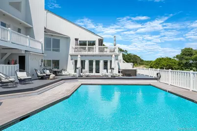 333 Roe Avenue, Patchogue, NY 11772 - Photo 36