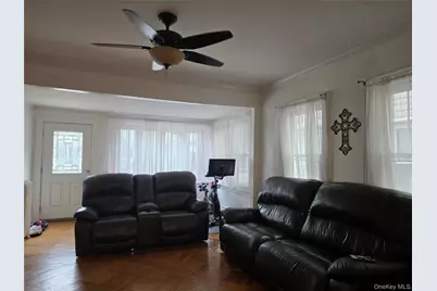 7949 77th Road, Glendale, NY 11385 - Photo 2