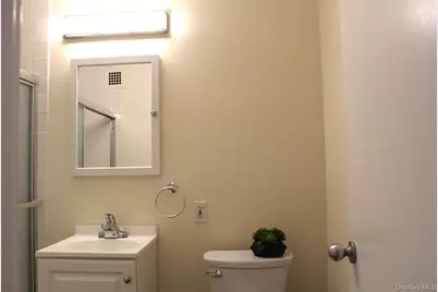 100 E Hartsdale Avenue #6HW, Hartsdale, NY 10530 - Photo 16