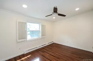 36 Torrey Pine Ln, Medford, NY 11763 - Photo 20