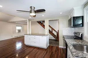 36 Torrey Pine Ln, Medford, NY 11763 - Photo 10