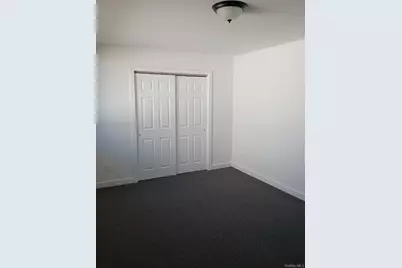 4 Mercury Avenue, Patchogue, NY 11772 - Photo 12