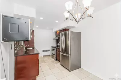 41 Maple Place, Yonkers, NY 10704 - Photo 8