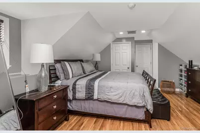 41 Maple Place, Yonkers, NY 10704 - Photo 16