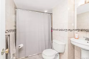 41 Maple Pl, Yonkers, NY 10704 - Photo 18