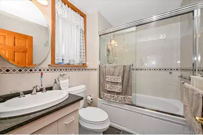 14915 11th Avenue, Whitestone, NY 11357 - Photo 8