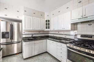 93-17 123rd St, Richmond Hill, NY 11419 - Photo 14